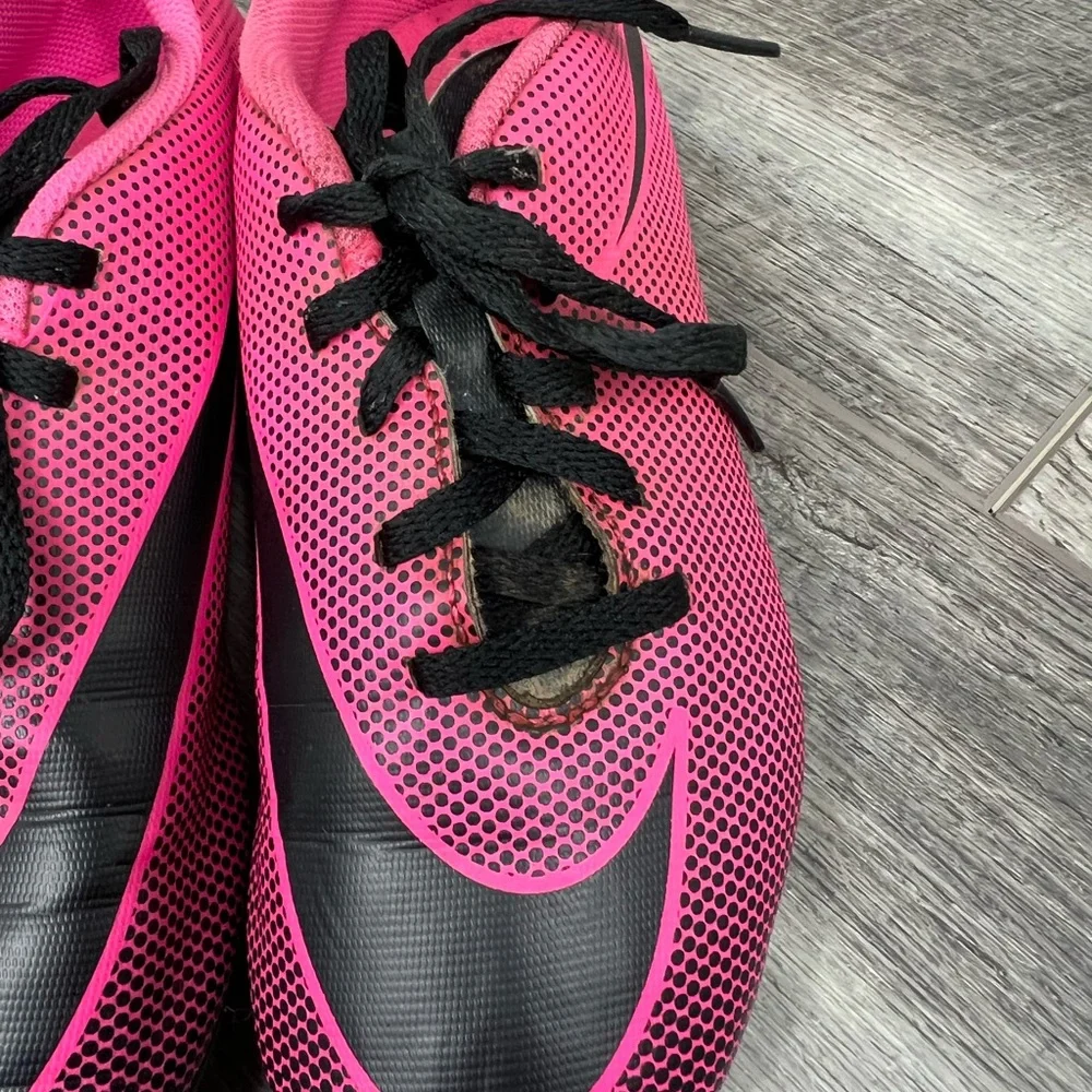 Nike Juniors Pink‎ Soccer Cleats